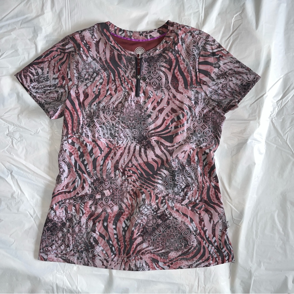 Woman’s Scrub Top Xs